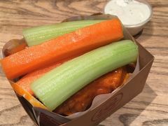 Buffalo&nbsp;Wings-Burger Joys Central(中环士丹利街店)