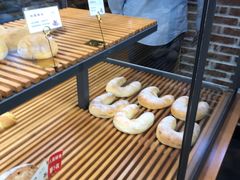 -焙丽拾光(麦凯乐直营店)
