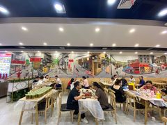 -江城燕子大排档(江汉路步行街店)