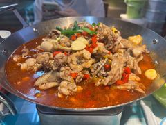 -昱龙大盆牛蛙馆(三兴街总店)