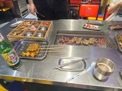 -马路牙子烧烤音乐酒馆(望京店)