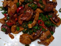 腊肉爆肥肠-尚帝美食城(八號院·牡丹公园店)