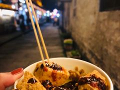 -仓桥直街臭豆腐
