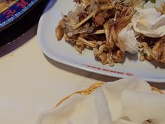 -何师傅美蛙鱼头(汉街店)