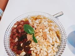 -巷子宽·酸菜鱼(迪士尼小镇店)