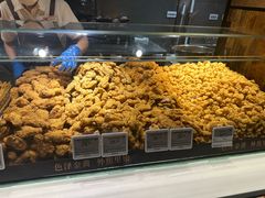 -胖东来生活广场(健康路店)