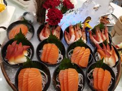 -万龙洲海鲜(大兴绿地缤纷城店)