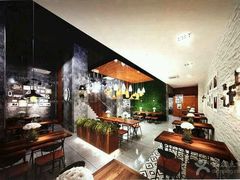 -郑贵初烧烤·烤凤爪的发明者(王家湾店)