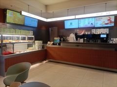 大堂-奈雪的茶(市百一店)