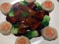 红烧肉焖鱼唇-苏浙总会(国金中心店)