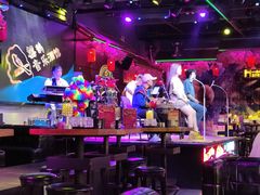 -喜鹊音乐酒馆(西街店)