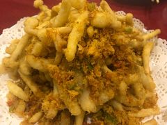 蛋黄肉松白玉菇-大眼锅贴水饺(河东店)