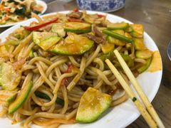 -陇上全荟兰州传统牛肉面(延吉路店)