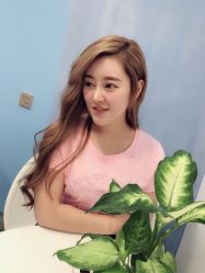 -Ly形象设计