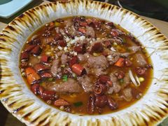 水煮牛肉-老妈私房鱼头(欧洲城店)