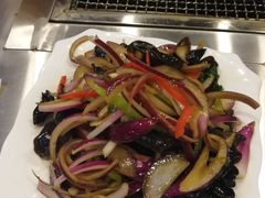 木耳拌洋葱-宗泉烤全羊·烤羊腿·家常菜(解放东路店)