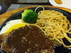 -豪客来牛排(中央花苑店)