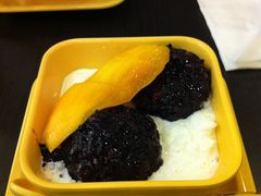 芒果白雪黑糯米甜甜-满记甜品(日月光二店)