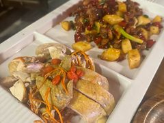 -隔壁老王·家常云南菜(花巷店)