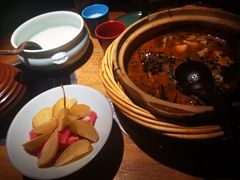 -吃饭皇帝大土家民族菜(正大广场店)