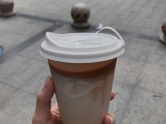 -Line 咖啡(石厦花园店)