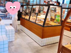 -Dough&Joe团憩(瑞虹天地月亮湾店)