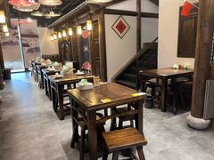 -聚汇三少·龙虾·中餐厅(莫邪路新天地店)