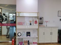 -爱月宝月嫂·育儿嫂(哈尔滨总店)