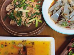 -隔壁老王·家常云南菜(花巷店)