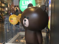 -LINE FRIENDS Garosu-gil Flagship Store