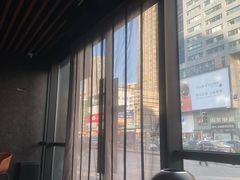 -瑞幸咖啡(大连罗斯福广场一层店)