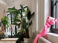 -Fridi Patisserie Cafe