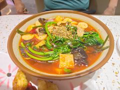 -小董哥烤串·爆汁大油边(故宫店)