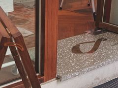 -Line 咖啡(石厦花园店)