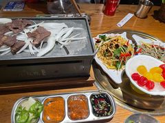 -小花花炭火烤肉·十五年延吉风味(左家庄店)