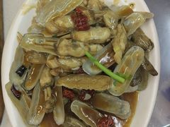 -老东镇啤酒屋海鲜加工·蒸汽海鲜·海鲜烧烤(台东店)