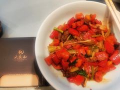-辣螃铠盆盆蟹大排档(海昌店)