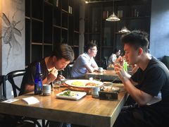 -童年小筑餐厅(申花路店)