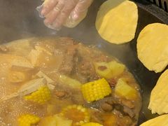 -袁小二大东北铁锅炖(吉祥村总部)