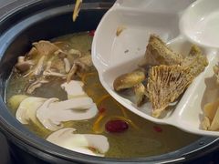 -野菌皇海景野生菌火锅(滨海大道店)