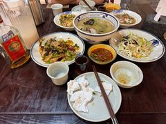 -蓝田九大碗民俗食府(蓝田店)