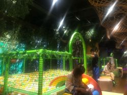 -奇幻丛林(佛罗伦萨小镇店)