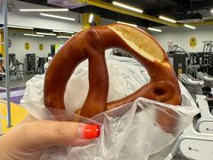 -巴黎贝甜(大宁国际商业广场店)