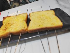 -哈尔滨烧烤·山河村铁锅炖(交大店)