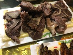 -苏莱特色牛骨滩羊手抓馆(长城东街总店)
