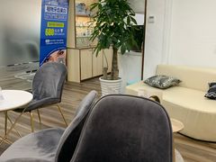 -Dr.Z dental仁康种植矫正中心