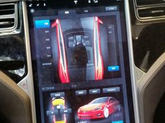 -TESLA 特斯拉(广州天环广场体验店)