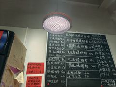 -柳州肥姨妈大骨螺蛳粉(万达中心店)