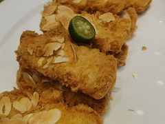 脆炸榴莲酥-老妈菜馆(建设街店)
