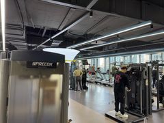 -超鹿运动(五四路恒力城店)